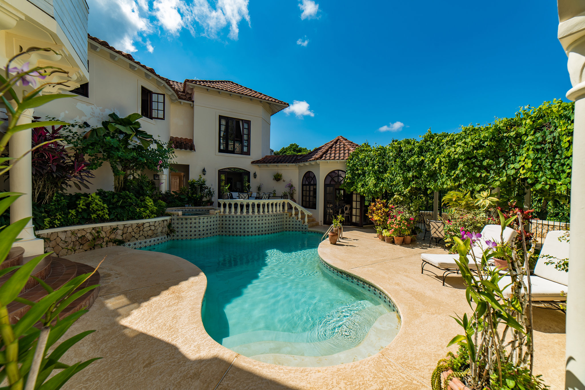 Abstract hero graphic